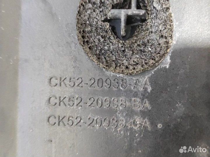 Накладка на дверь передняя правая Land Rover Vogue