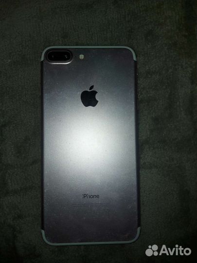 Телефон iPhone 7 plus