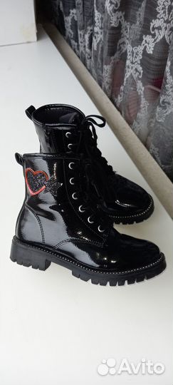 Ботинки демисезонные