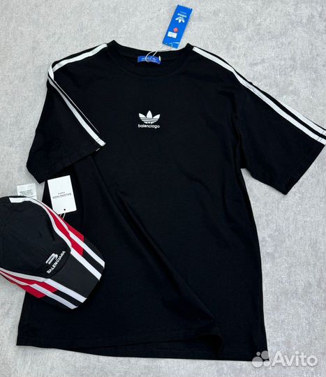 Футболка Adidas & Balenciaga