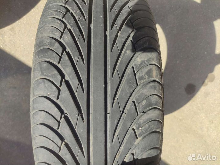 Cooper Zeon 2XS 205/45 R17 88W
