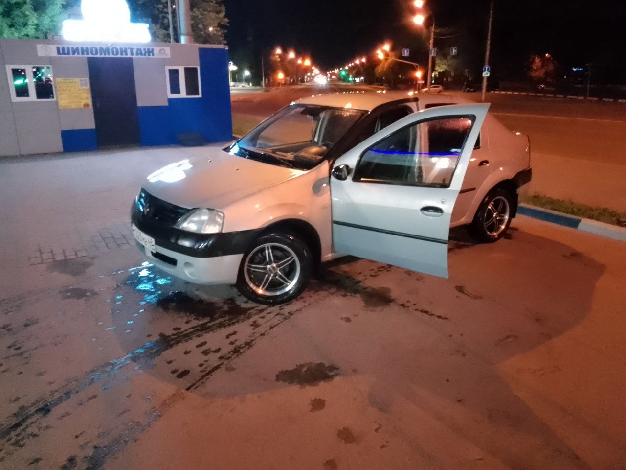 Renault Logan: фото владельца