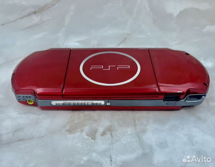 Sony PSP Red 3008 Slim(580 игр,Комплект,Новая)