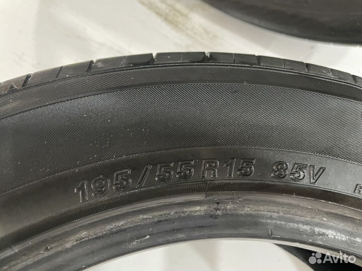 Yokohama Advan dB V552 195/55 R15