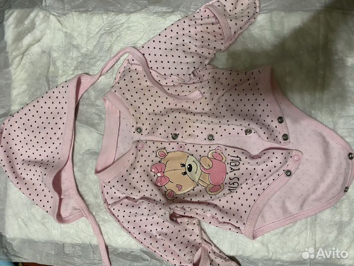 Боди и чепчик для девочки