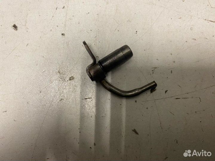 Форсунка масляная Volkswagen Transporter T4