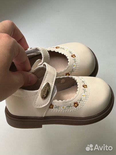 Туфли для девочки 22 размер