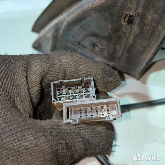 Зеркало правое Audi A6 C5 дорестайлинг