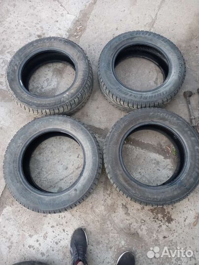 Bridgestone Ice Cruiser 7000 185/65 R15