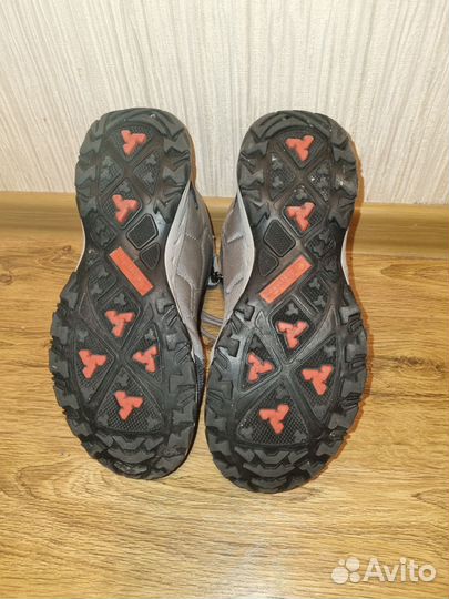 Ботинки женские зимние 39 размера