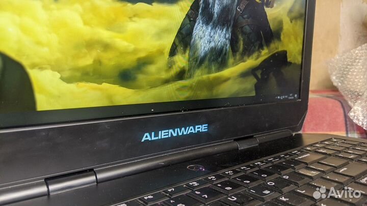 Alienware 17r3. 17' (I7 6820hk + GTX 980m + 24gb)
