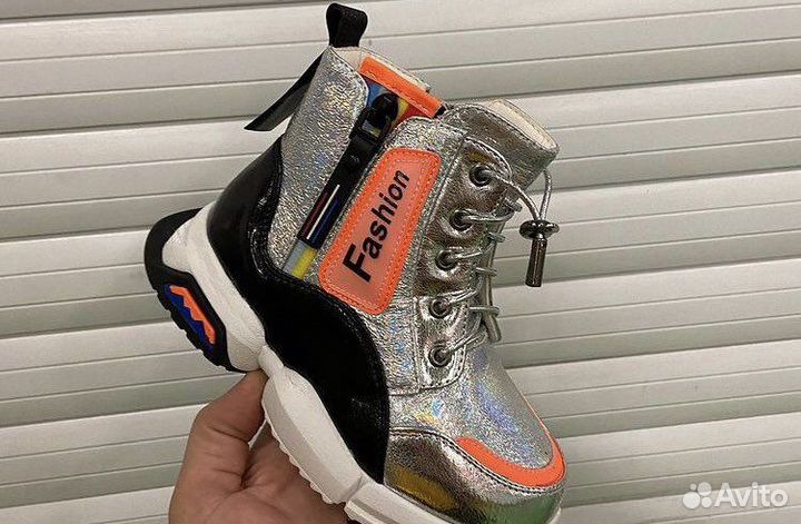 Ботинки девочке