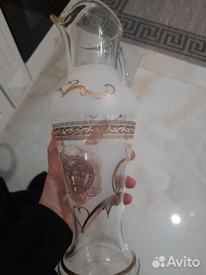 Графин с рюмками