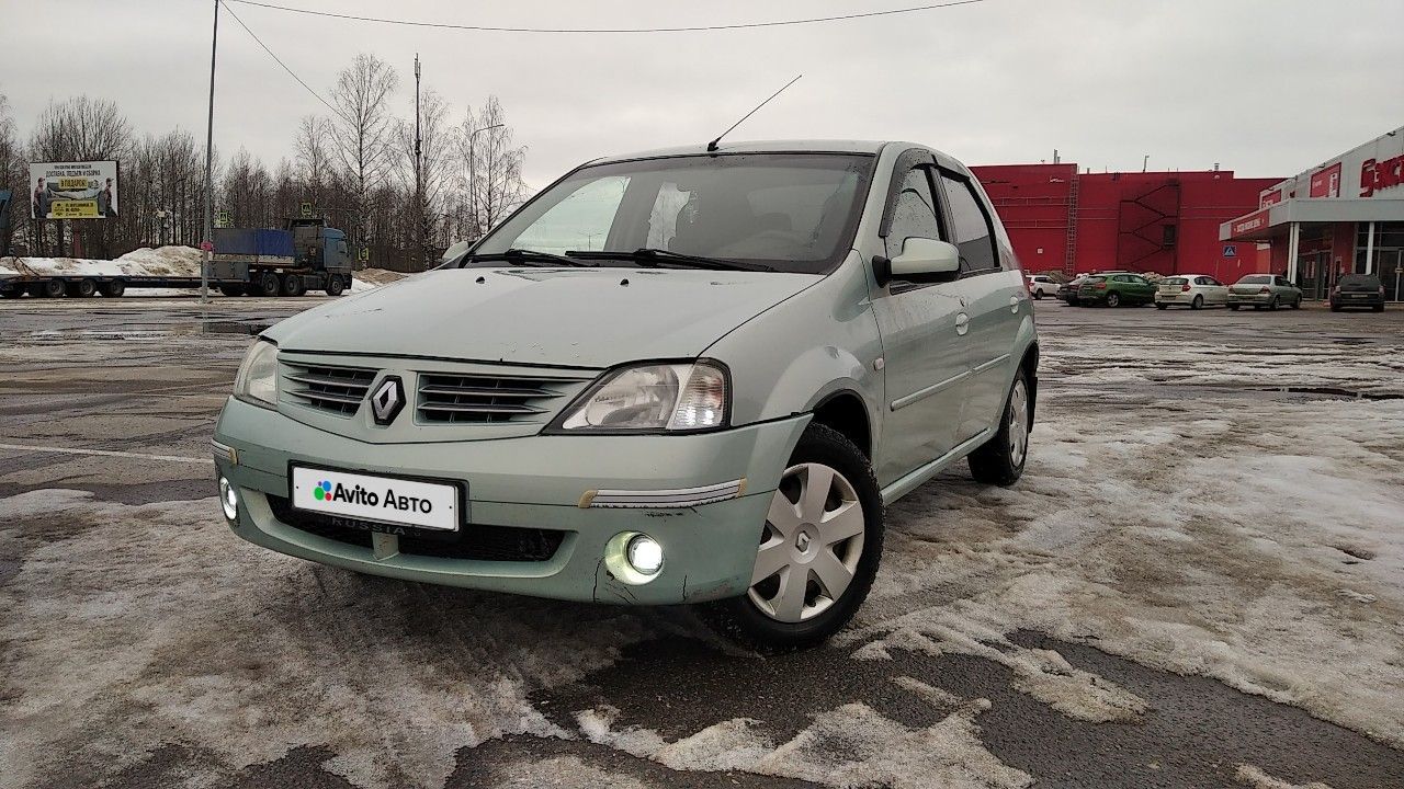 Renault Logan: фото владельца