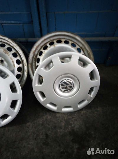 Диски штампы r15 на ф/в passat