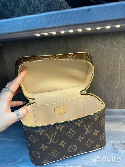 Косметичка Louis Vuitton