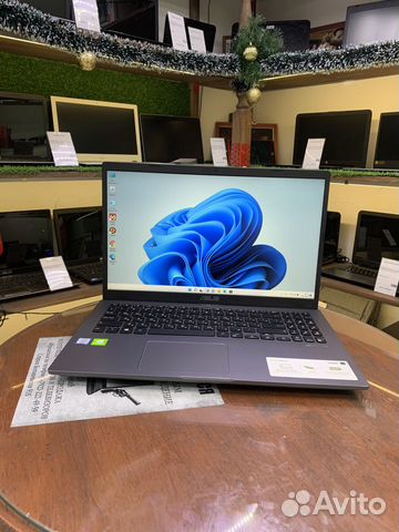 Современный ноутбук Asus для работы и игр