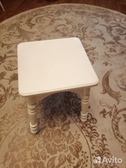 Табуретки для кухни деревянные комплектами