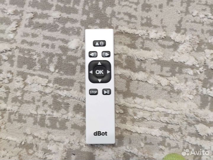 Робот мойщик окон dBot W120