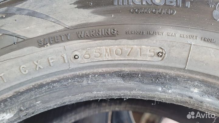 Toyo Observe GSi-5 215/60 R16 95Q