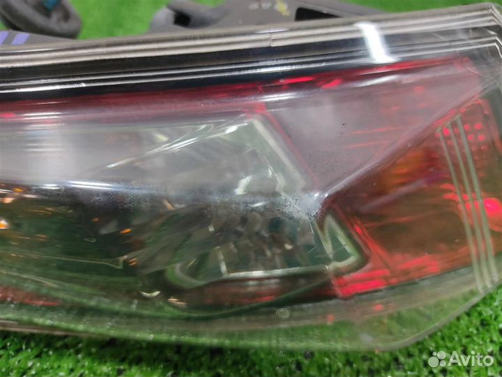 Фонарь задний наружный левый Honda Civic 5D (FN)