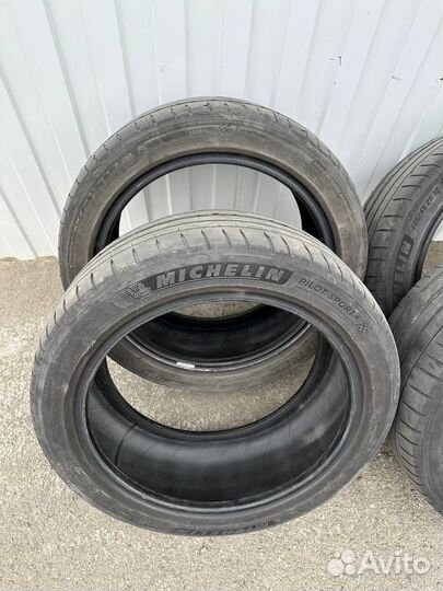 Michelin Pilot Sport 4 225/45 R17 94Y