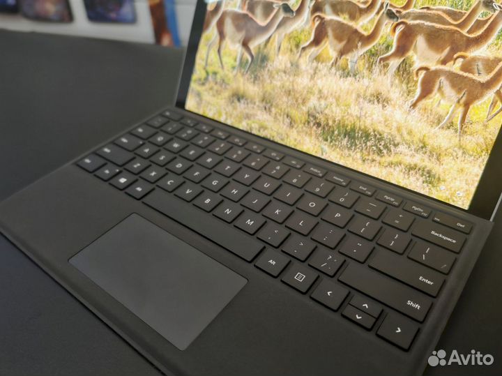 Microsoft surface pro 6\i5\8+256\идеальное состоян