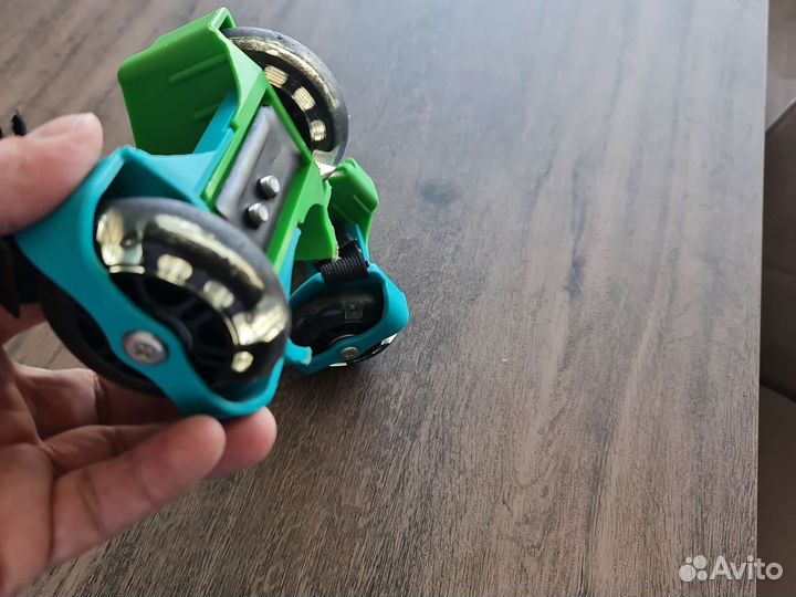 Ролики на обувь