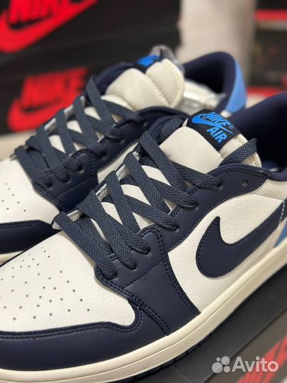 Кроссовки Nike