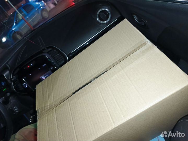 Коробка детских игрушек