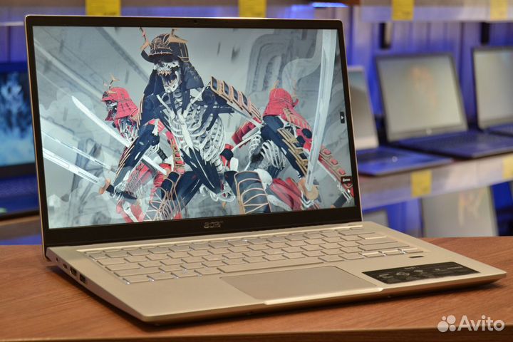 Компактный ультрабук Acer Swift