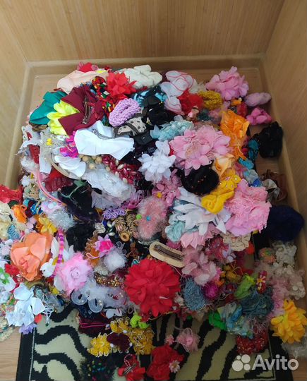 Пакет резинок и заколок для волос