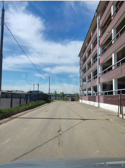 Машиноместо, 18 м²