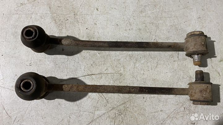 Рычаги схождение задние Mercedes Benz W210