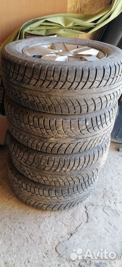 Gislaved Frost 225/60 R16 102