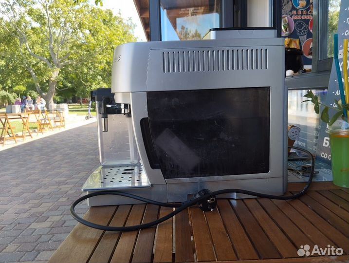 Кофемашина delonghi magnifica s cappuccino