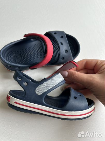 Сандалии crocs для мальчика