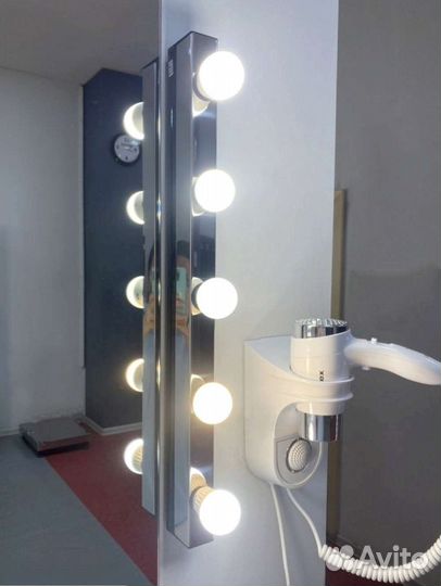 Светильник для макияжа Икеа Мюзик