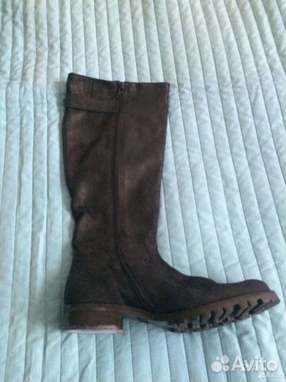 Сапоги новые 40 размер весна осень