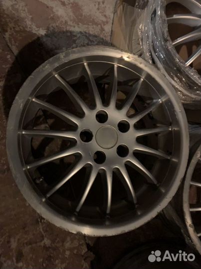 R17 Michelin Pilot Alpin 205/50, PCD 5x108 DIA 65