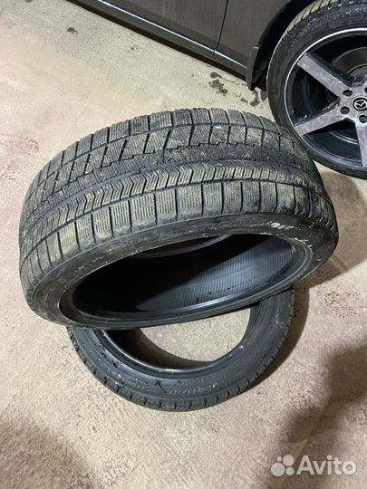 Bridgestone Blizzak Ice 225/45 R19