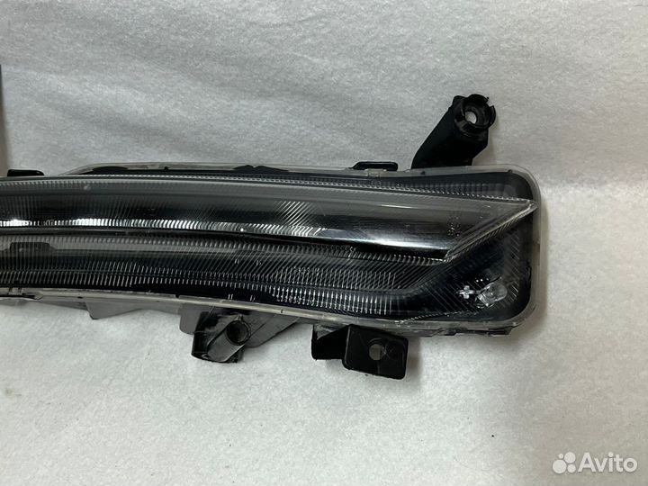 Фара противотуманная правая Chery Tiggo 8 Pro LED