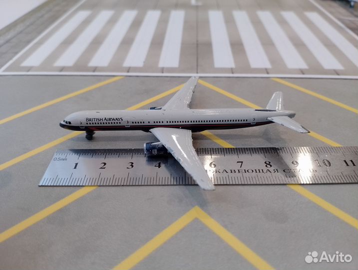 Самолёт Boeing 757 