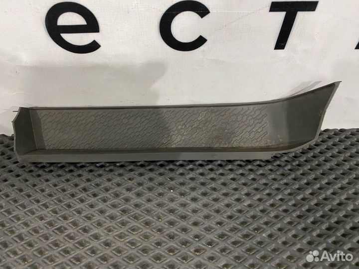 Коврик салона левый Volvo FH4 82216245