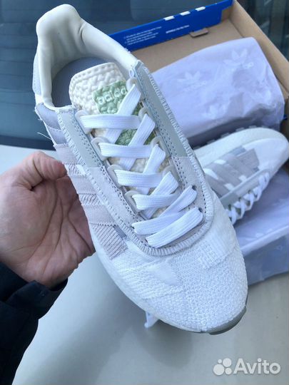 Adidas retropy e5 white