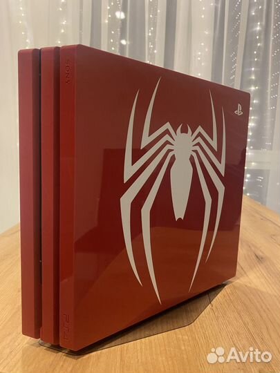 Sony PlayStation 4 Pro Spider-Man Limited Edition