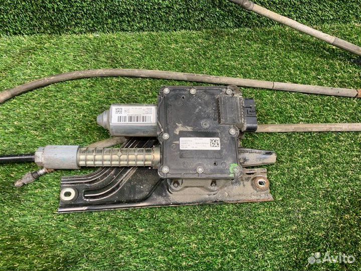 Блок управления стояночным тормозом Opel Insignia A