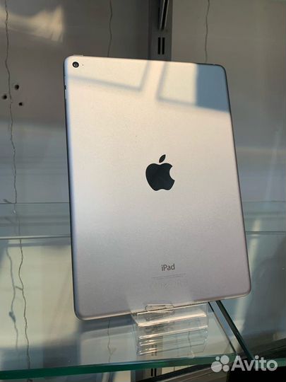 Планшет Apple iPad Air 2 Wi-Fi