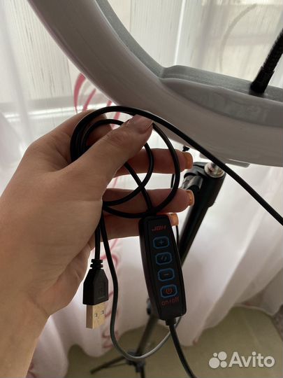 Кольцевая лампа 33см