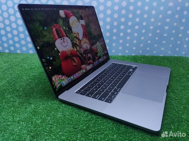 MacBook Pro 16